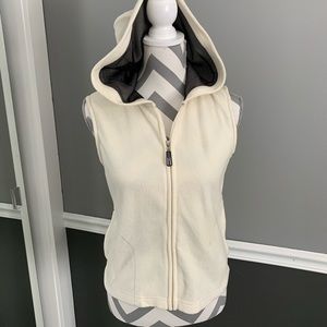 Fleece cream vest with hood